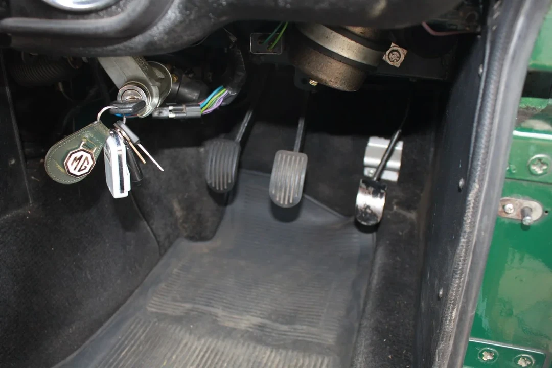 1973 MG MGB Roadster - Image 31 of 31