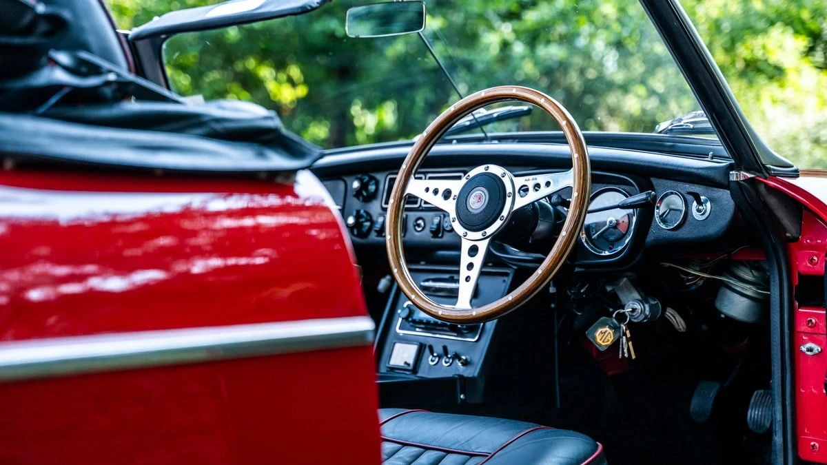 1973 MG MGB Roadster - Image 27 of 30