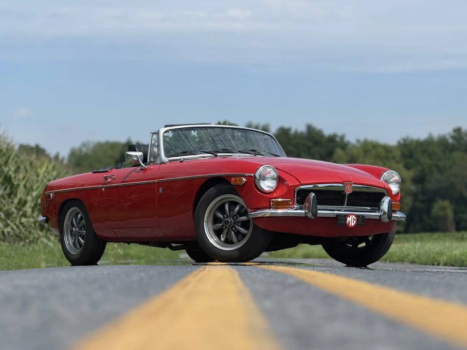 1973 MG MGB Roadster - Image 2 of 31
