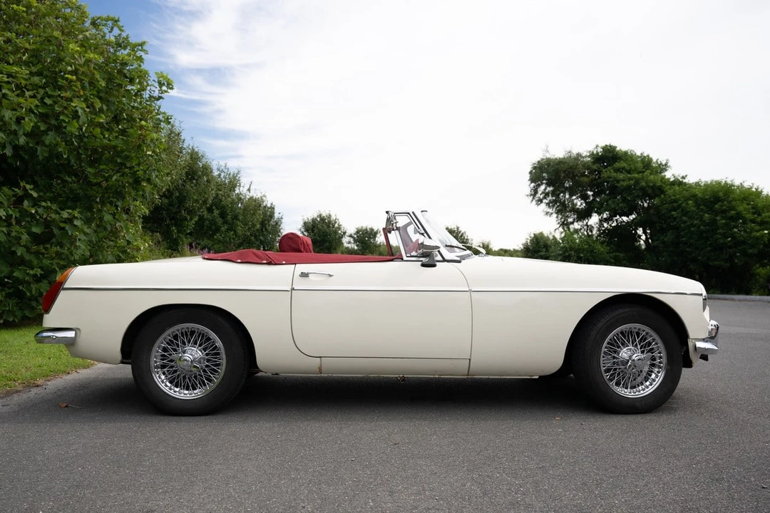 1973 MG MGB Roadster - Image 5 of 31