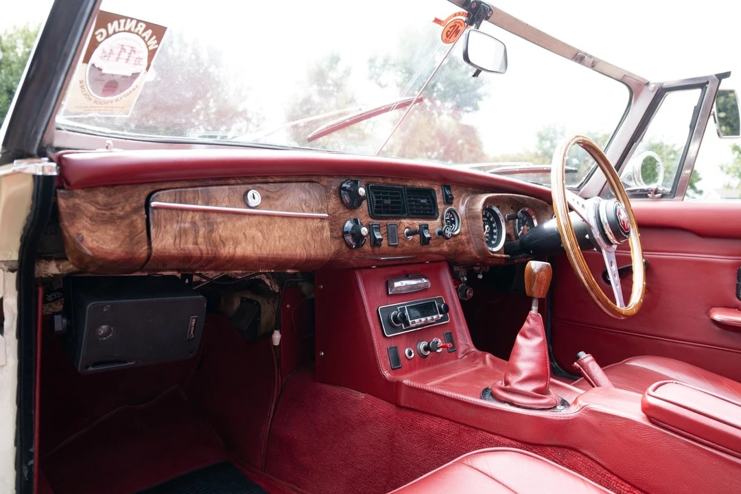 1973 MG MGB Roadster - Image 14 of 31