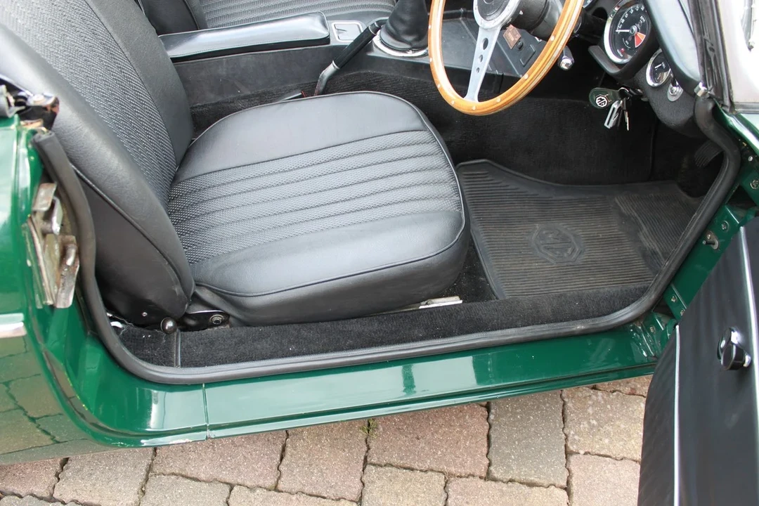 1973 MG MGB Roadster - Image 10 of 31