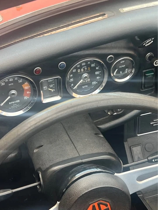 1973 MG MGB Roadster - Image 8 of 11