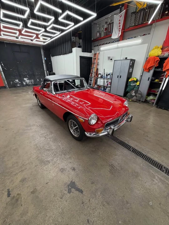 1973 MG MGB Roadster - Image 2 of 14