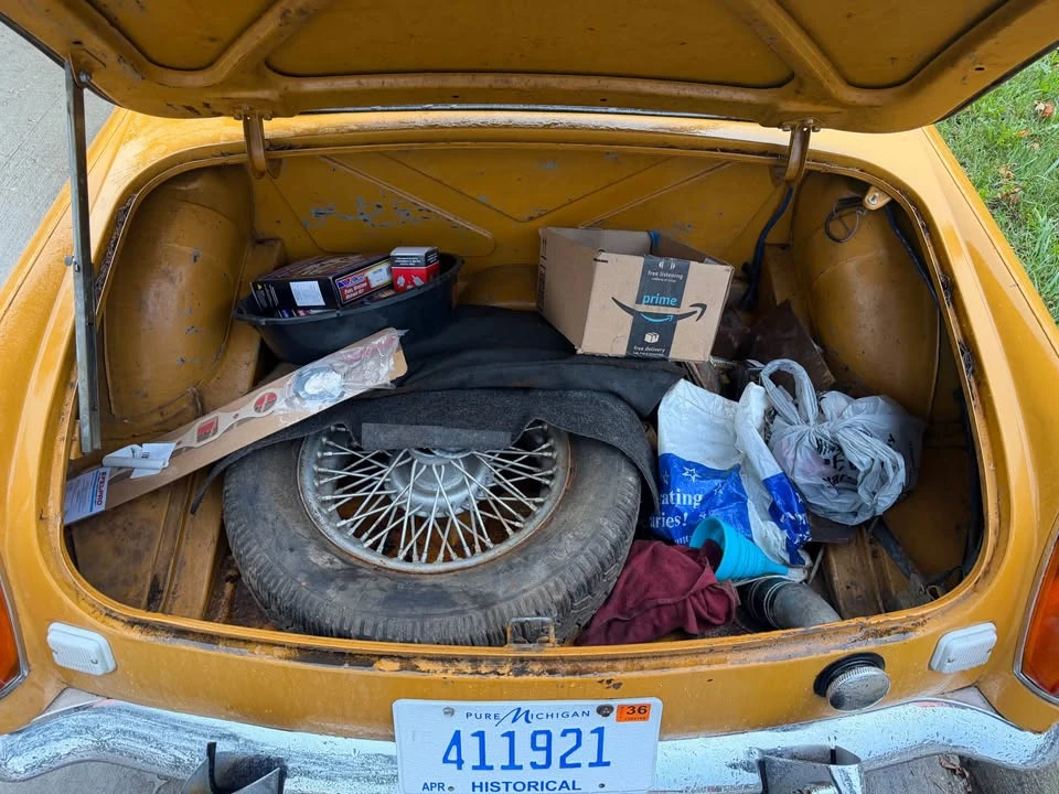 1973 MG MGB Roadster - Image 12 of 12