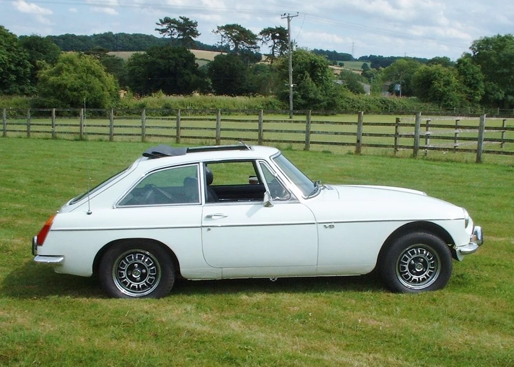 1973 MG MGB GT V8 - Image 2 of 9