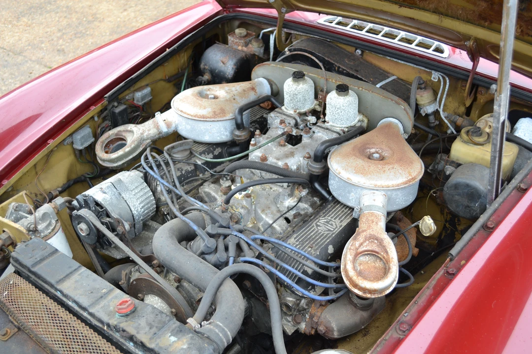 1973 MG MGB GT V8 - Image 2 of 3