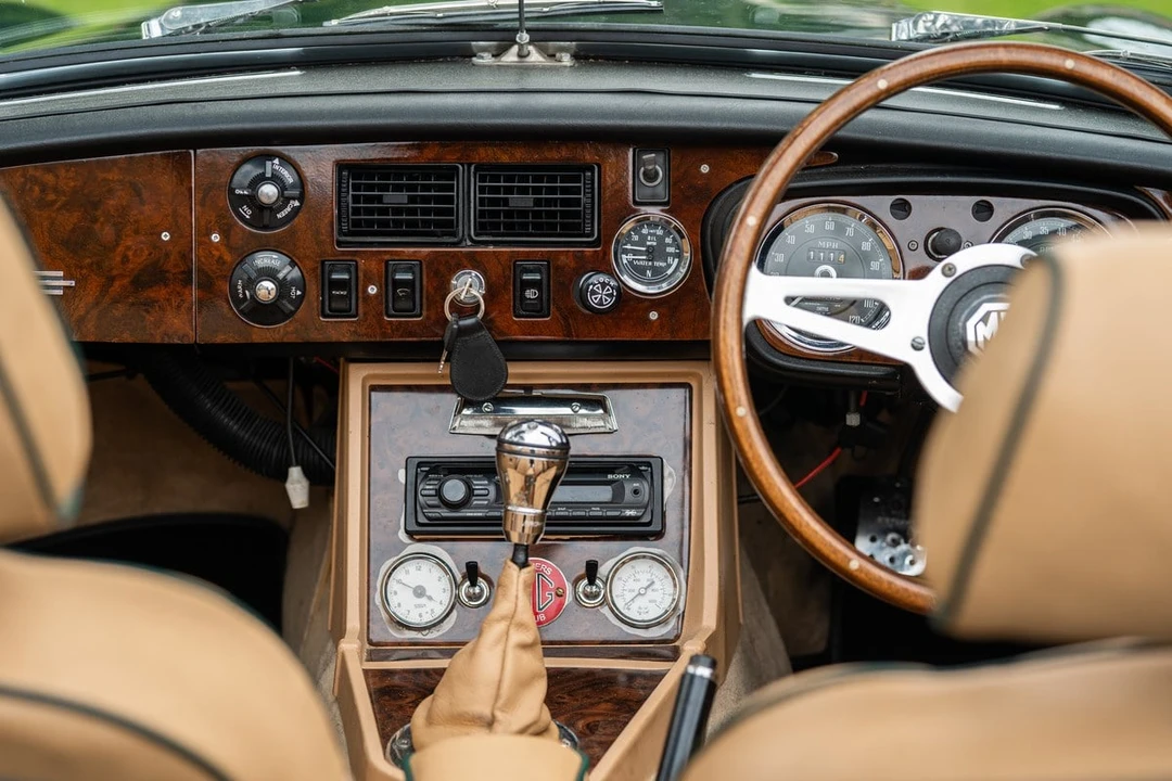 1973 MG MGB Roadster - Image 17 of 30