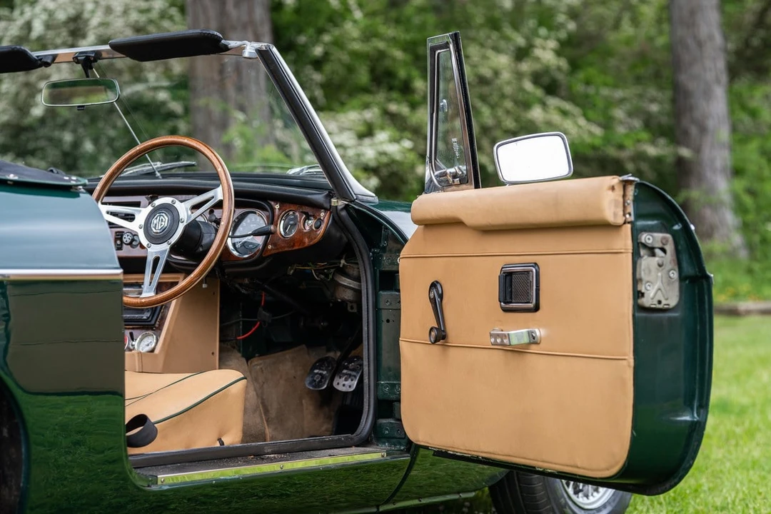1973 MG MGB Roadster - Image 29 of 30
