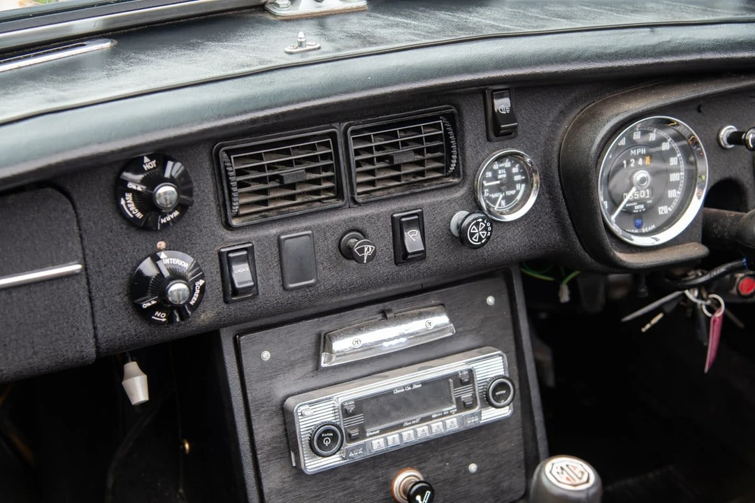 1973 MG MGB Roadster - Image 27 of 30