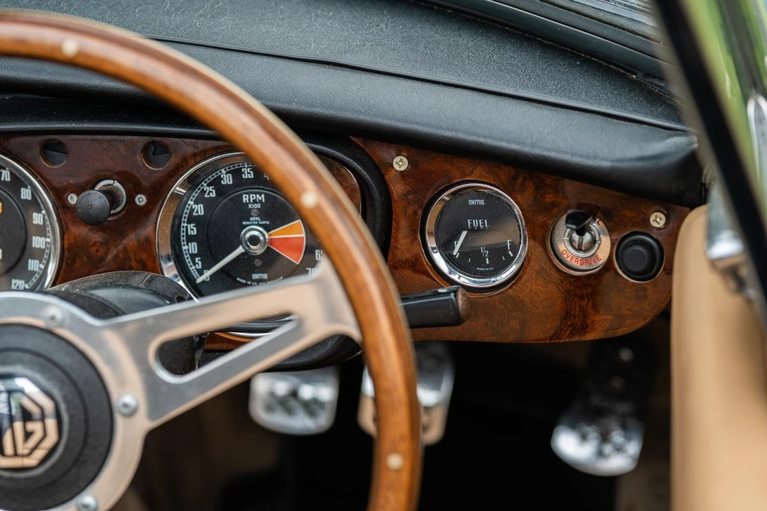1973 MG MGB Roadster - Image 13 of 30