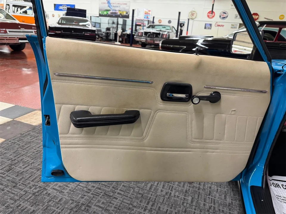 1973 Mazda - Image 31 of 31