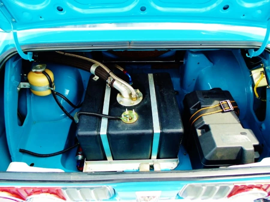 1973 Mazda - Image 5 of 8
