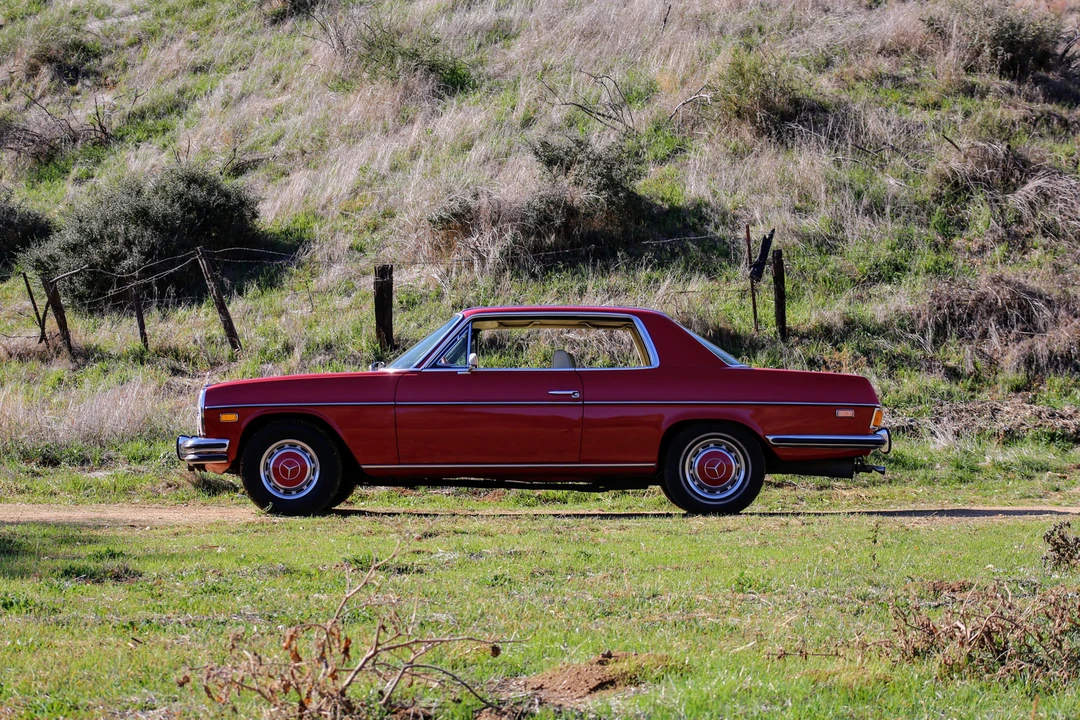 1973 Mercedes-Benz W114 & W115 - Image 5 of 31