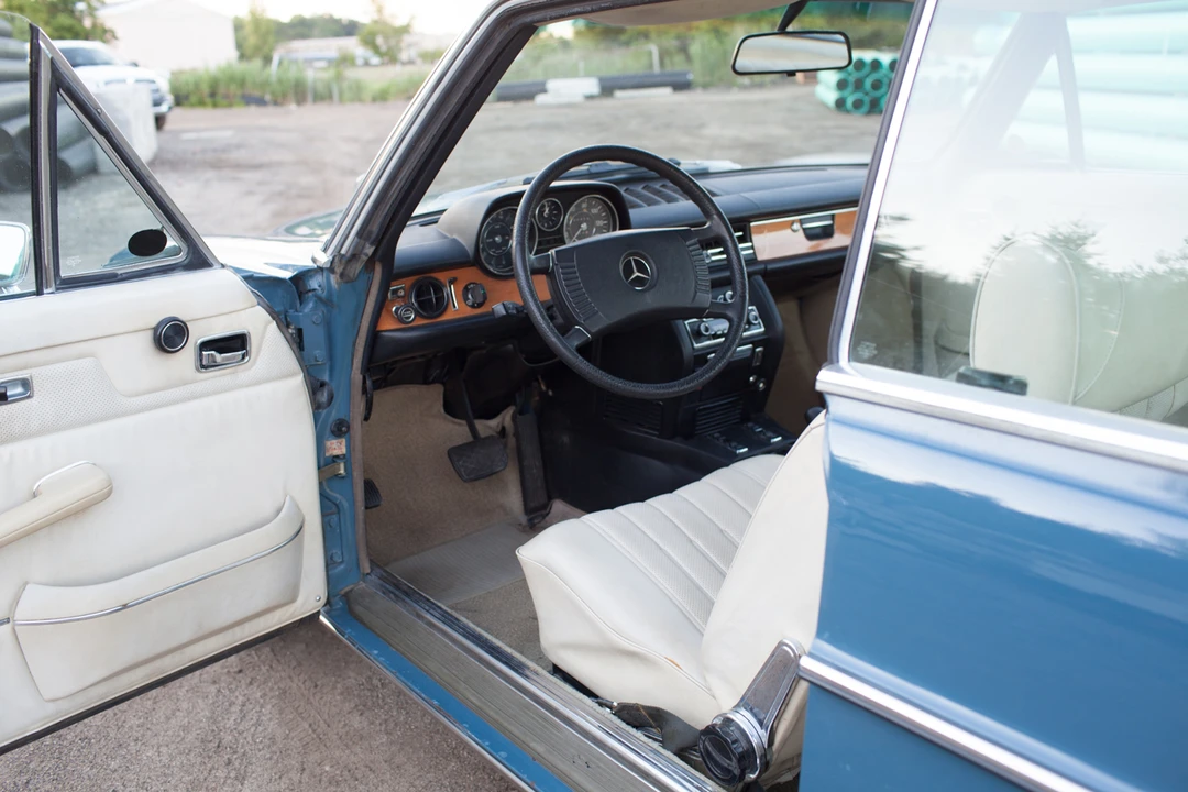 1973 Mercedes-Benz W114 & W115 - Image 31 of 31