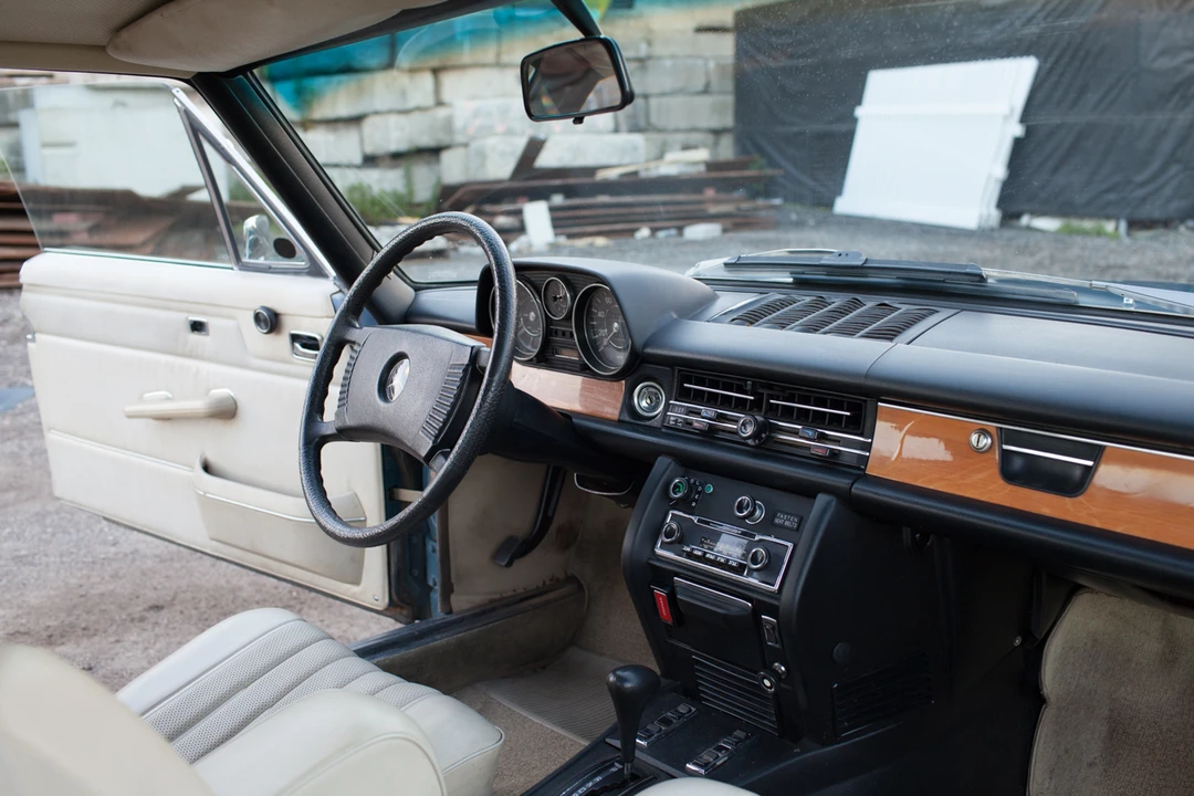 1973 Mercedes-Benz W114 & W115 - Image 28 of 31