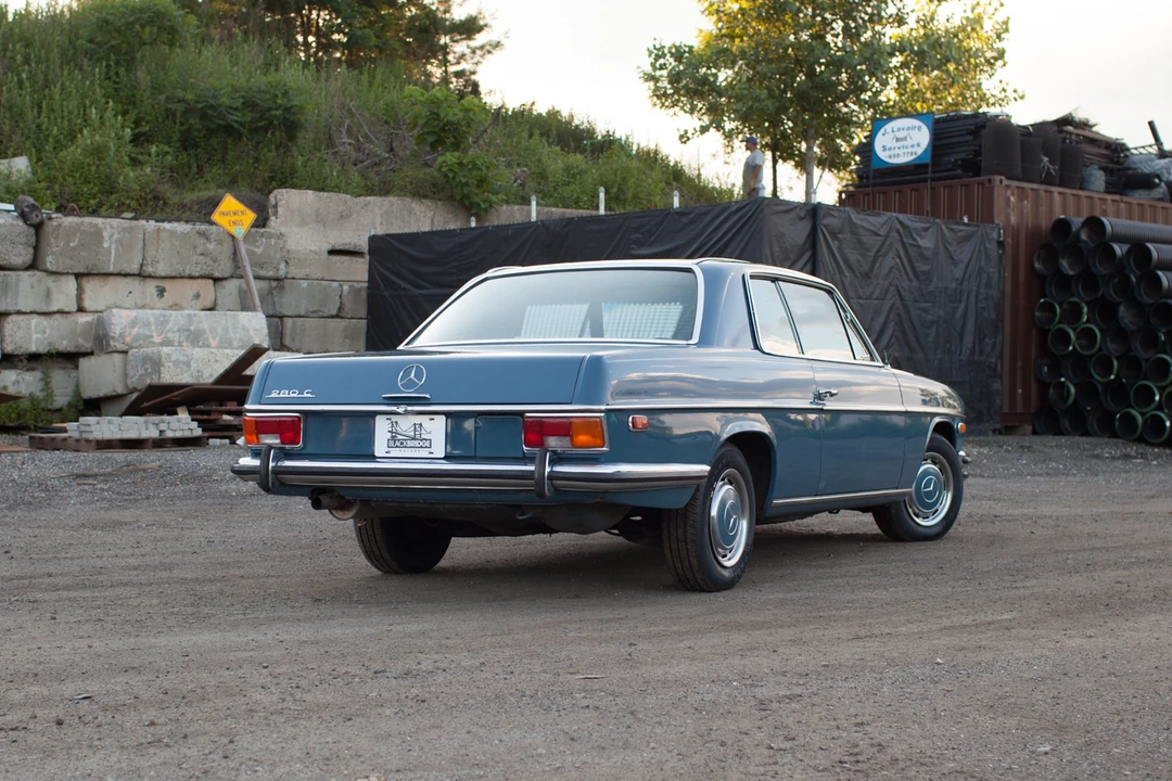 1973 Mercedes-Benz W114 & W115 - Image 8 of 31