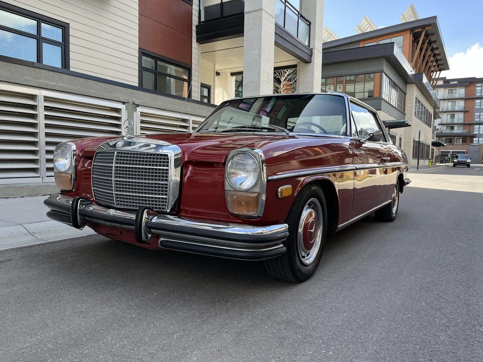 1973 Mercedes-Benz W114 & W115 - Image 2 of 31