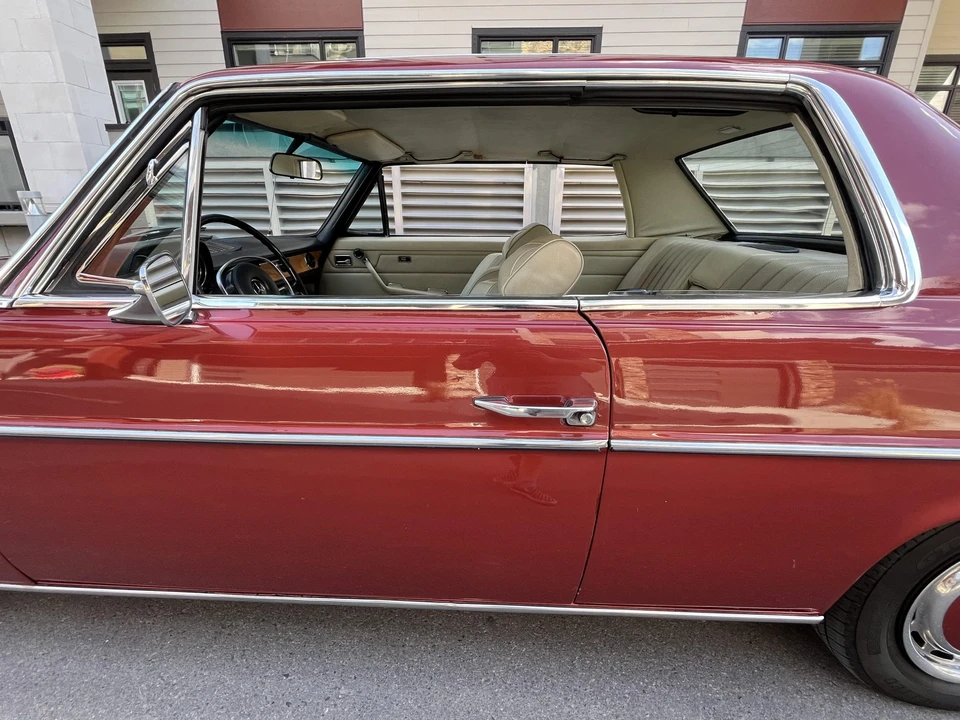 1973 Mercedes-Benz W114 & W115 - Image 30 of 31
