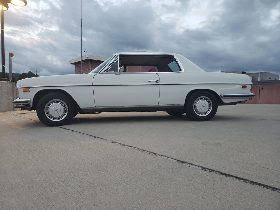 1973 Mercedes-Benz W114 & W115 - Image 8 of 31