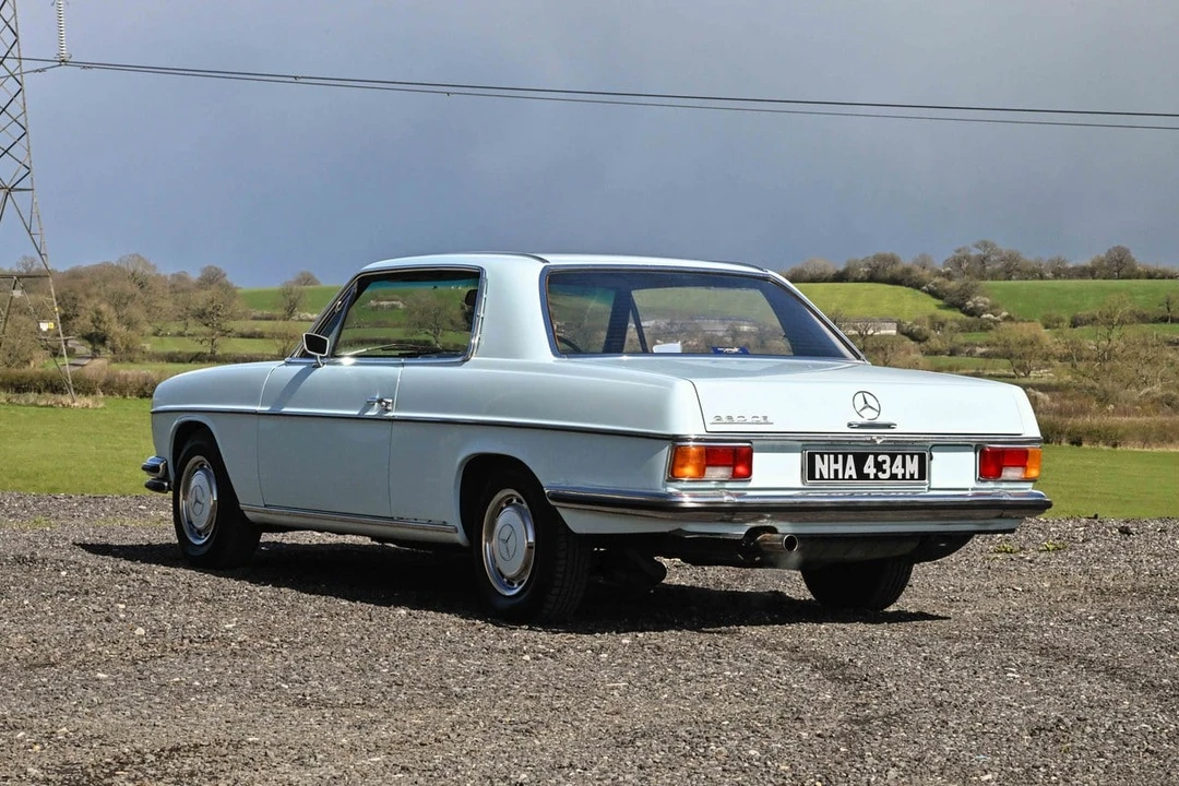 1978 Mercedes-Benz W114 & W115 - Image 9 of 30