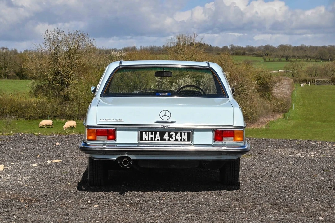 1978 Mercedes-Benz W114 & W115 - Image 25 of 30