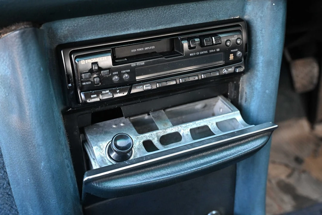 1978 Mercedes-Benz W114 & W115 - Image 10 of 30