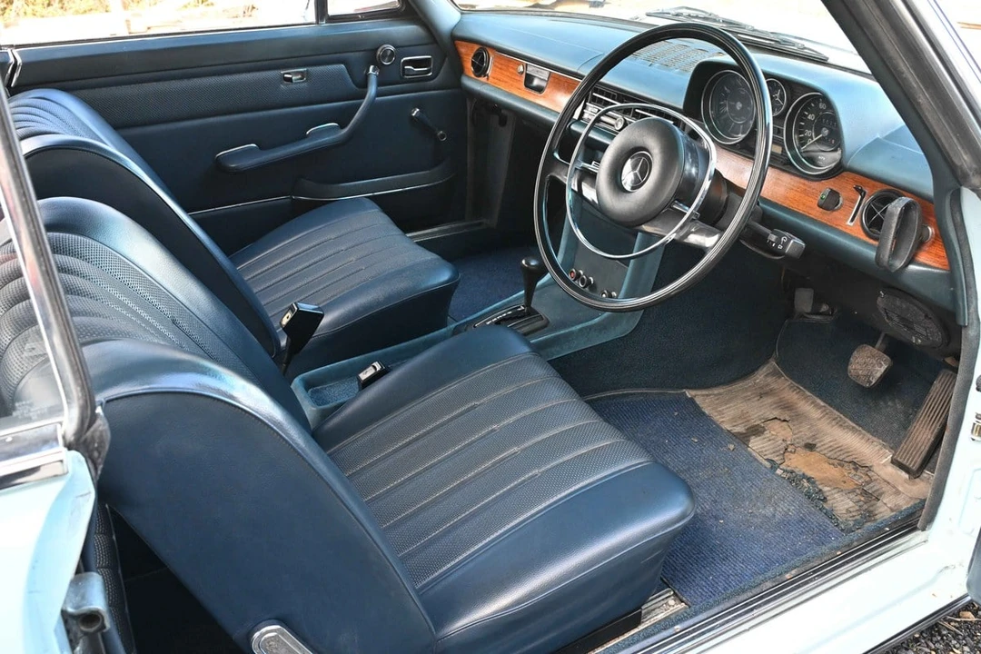 1978 Mercedes-Benz W114 & W115 - Image 20 of 30