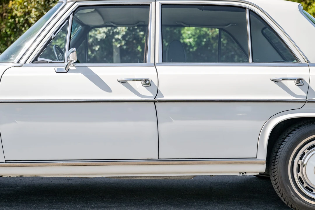 1973 Mercedes-Benz W108 & W109 - Image 20 of 31