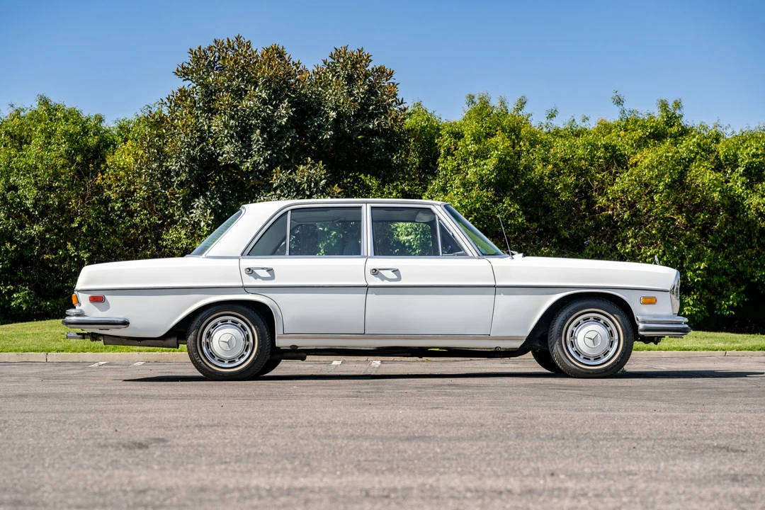 1973 Mercedes-Benz W108 & W109 - Image 4 of 31