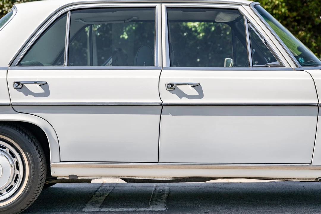 1973 Mercedes-Benz W108 & W109 - Image 19 of 31