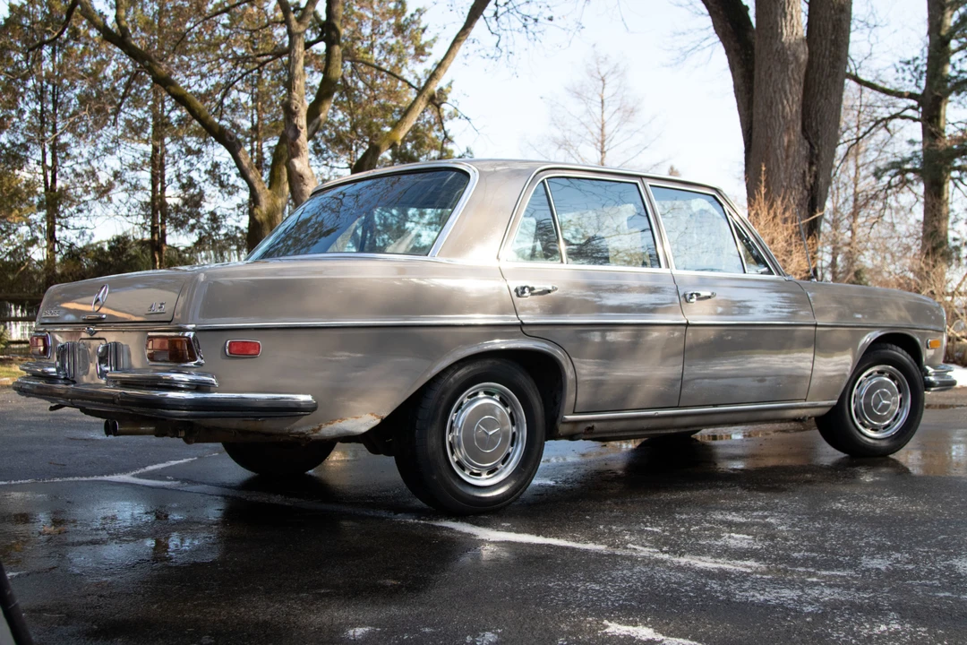 1973 Mercedes-Benz W108 & W109 - Image 9 of 31