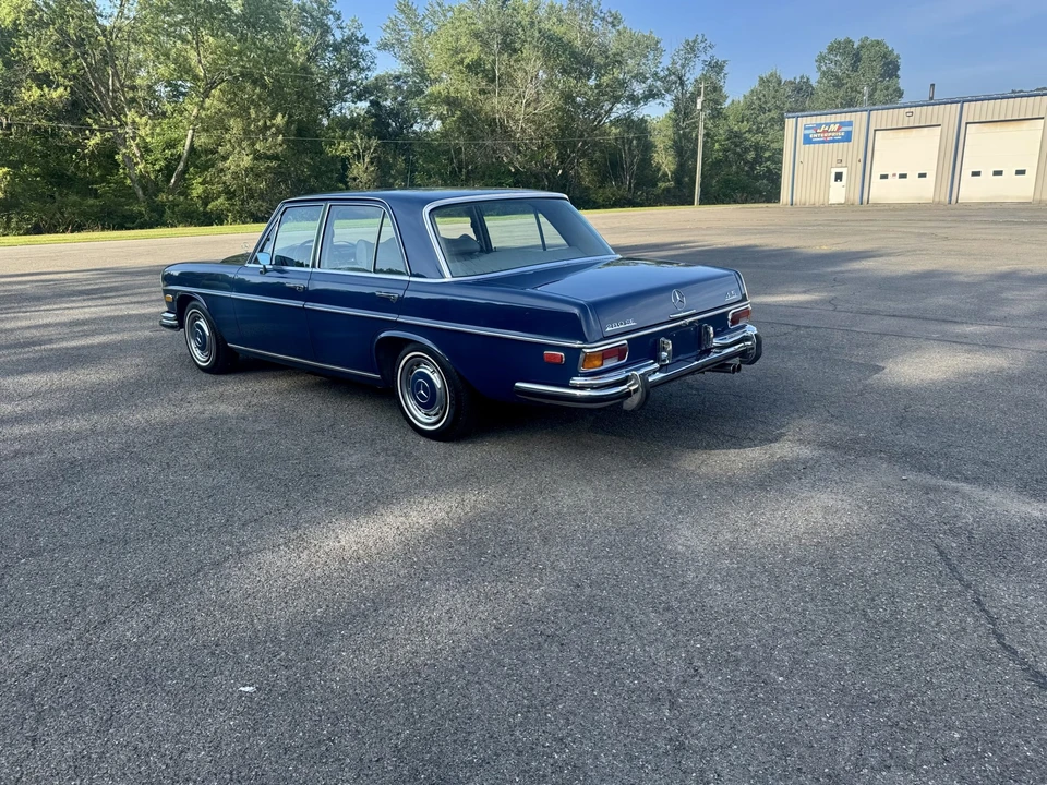 1973 Mercedes-Benz W108 & W109 - Image 8 of 31