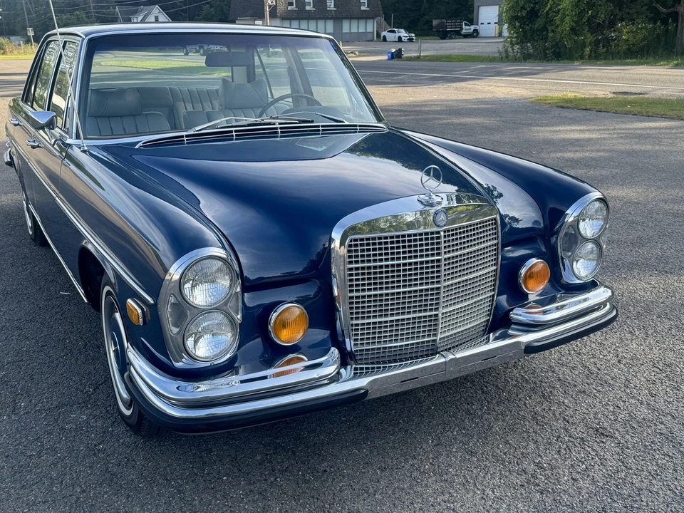 1973 Mercedes-Benz W108 & W109 - Image 18 of 31