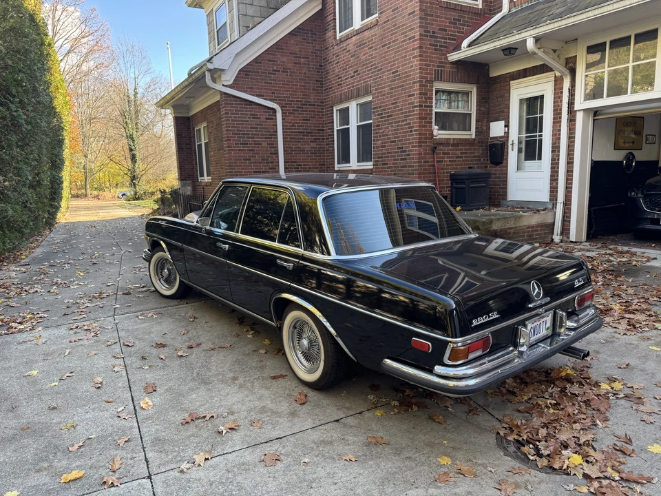 1873 Mercedes-Benz W108 & W109 - Image 8 of 31