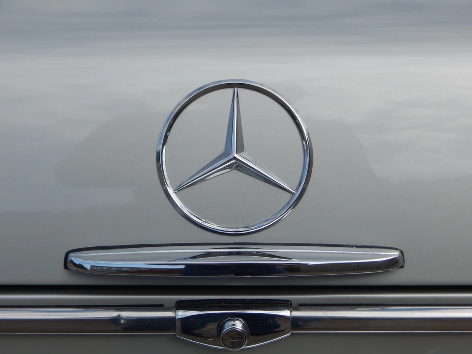 1973 Mercedes-Benz W108 & W109 - Image 31 of 31