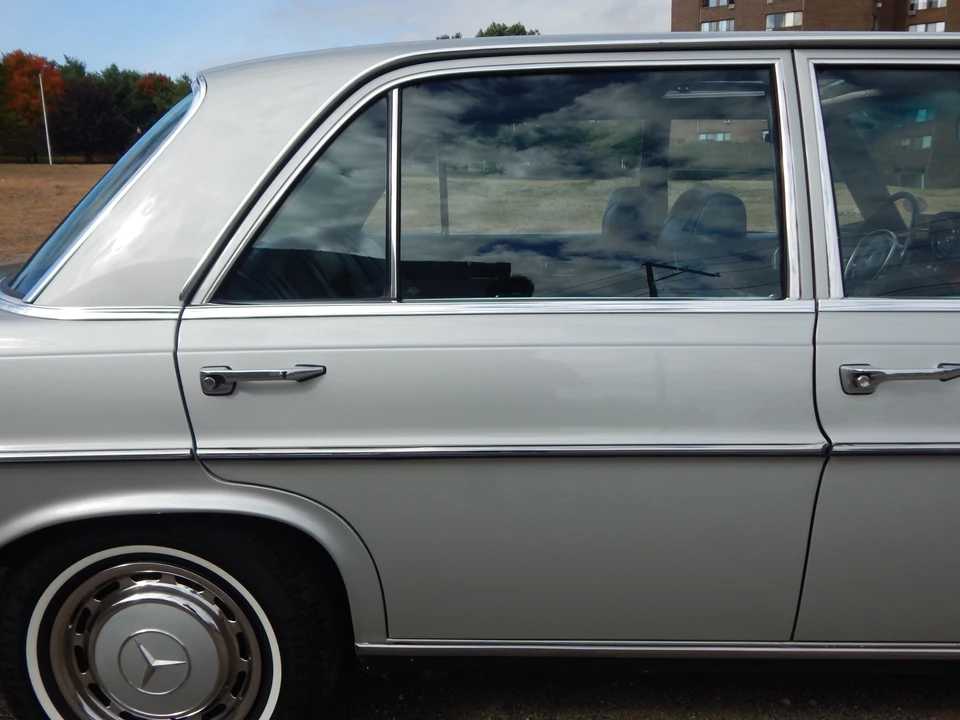 1973 Mercedes-Benz W108 & W109 - Image 19 of 31