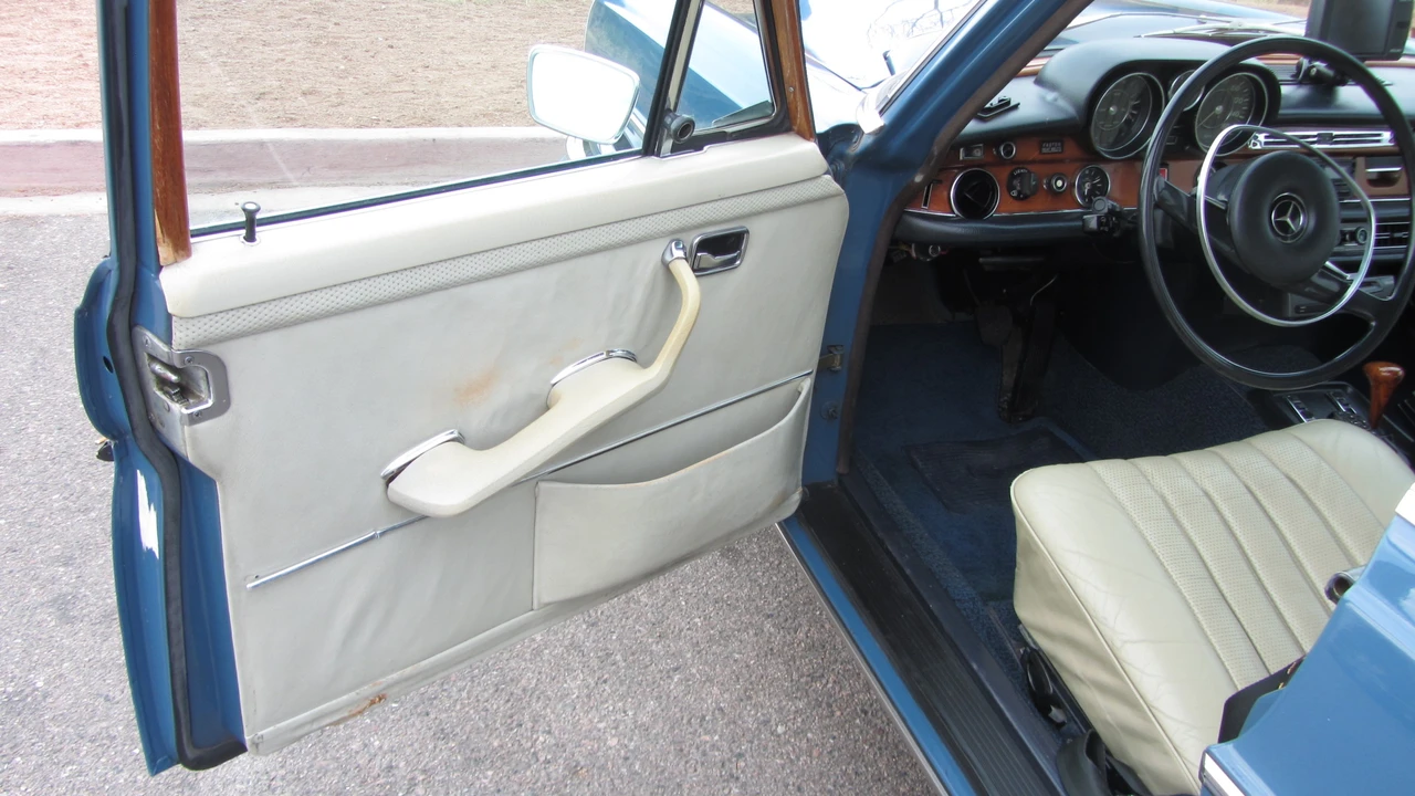 1973 Mercedes-Benz W108 & W109 - Image 18 of 31
