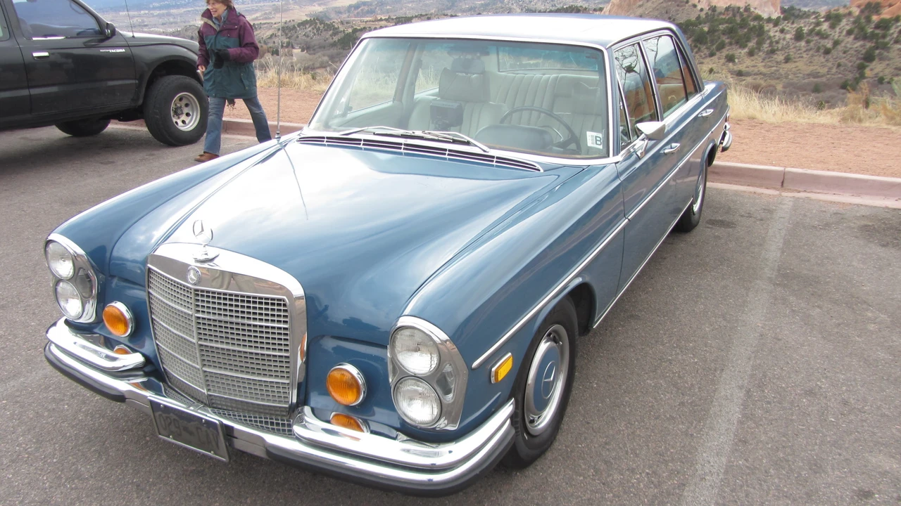 1973 Mercedes-Benz W108 & W109 - Image 2 of 31