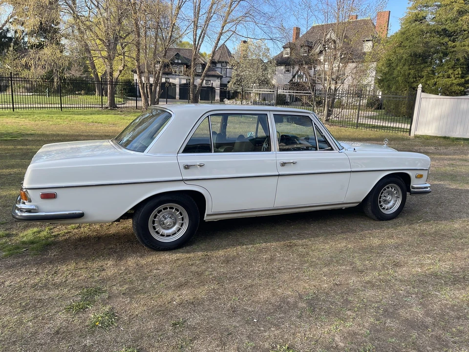 1973 Mercedes-Benz W108 & W109 - Image 19 of 31