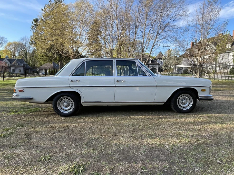 1973 Mercedes-Benz W108 & W109 - Image 22 of 31
