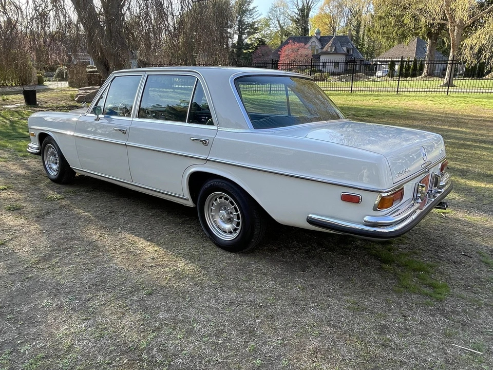 1973 Mercedes-Benz W108 & W109 - Image 12 of 31