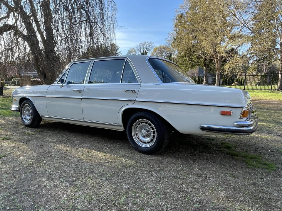 1973 Mercedes-Benz W108 & W109 - Image 13 of 31