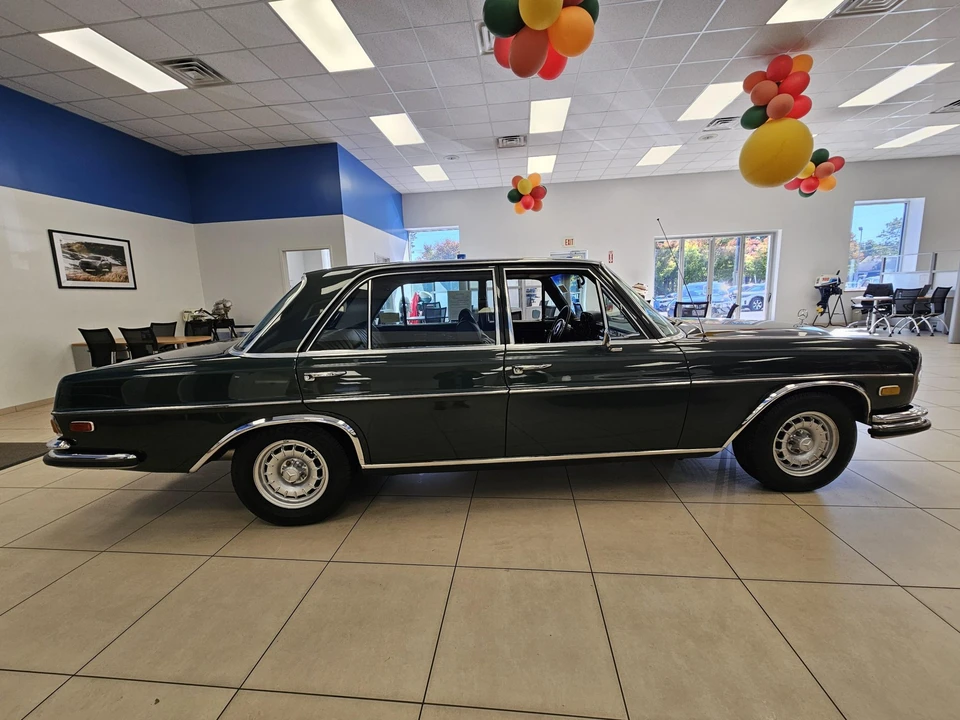 1973 Mercedes-Benz W108 & W109 - Image 14 of 31