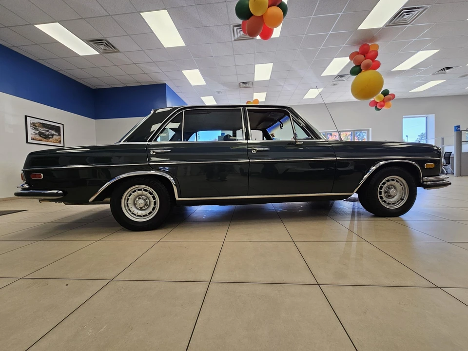 1973 Mercedes-Benz W108 & W109 - Image 15 of 31