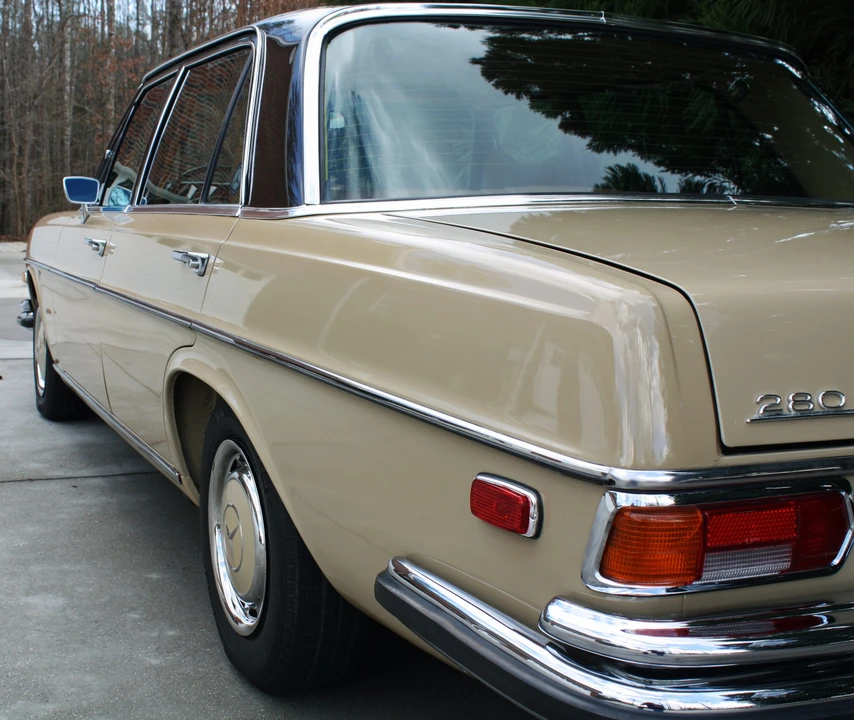 1973 Mercedes-Benz W108 & W109 - Image 17 of 31