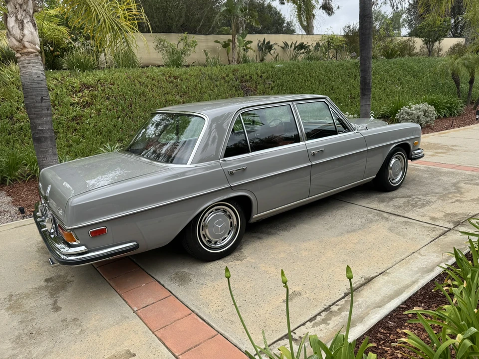 1973 Mercedes-Benz W108 & W109 - Image 15 of 31