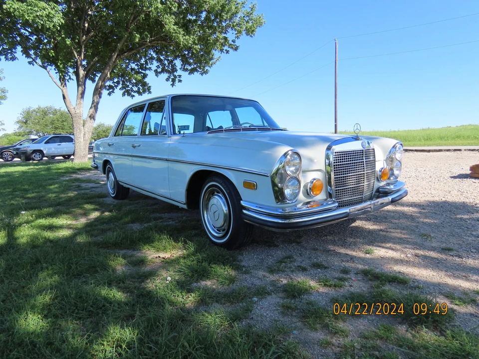 1973 Mercedes-Benz W108 & W109 - Image 15 of 31