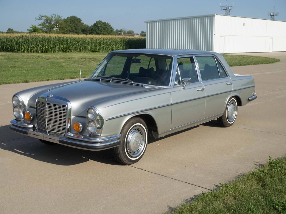 1973 Mercedes-Benz W108 & W109 - Image 3 of 31