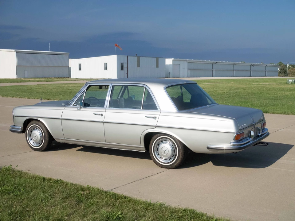 1973 Mercedes-Benz W108 & W109 - Image 10 of 31